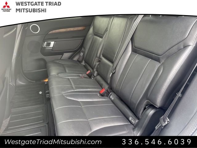 Used 2019 Land Rover Discovery HSE image 25