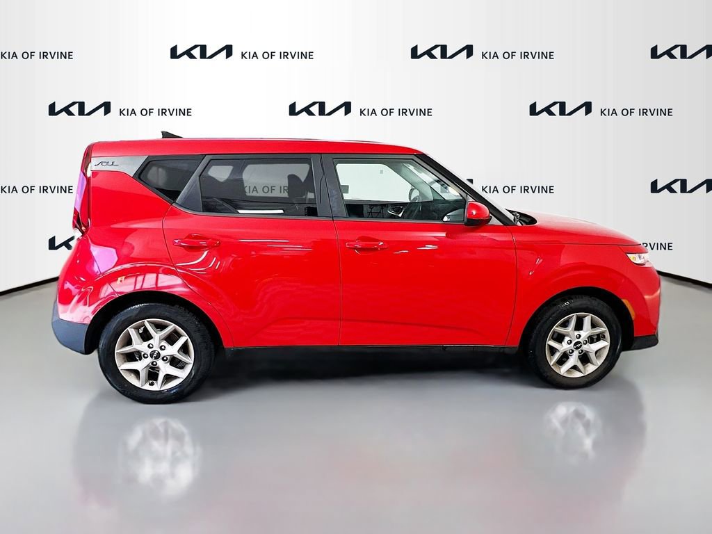 Certified 2022 Kia Soul LX w/ Technology Package image 9