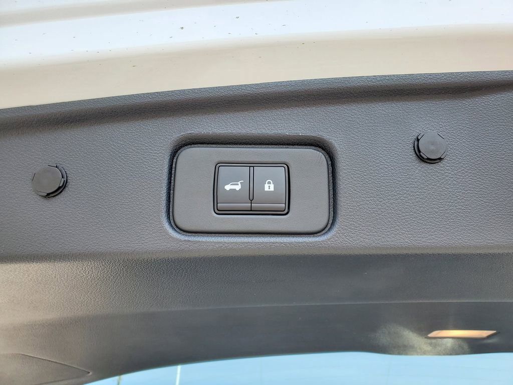 New 2026 Nissan Pathfinder Platinum AWD/4WD image 9