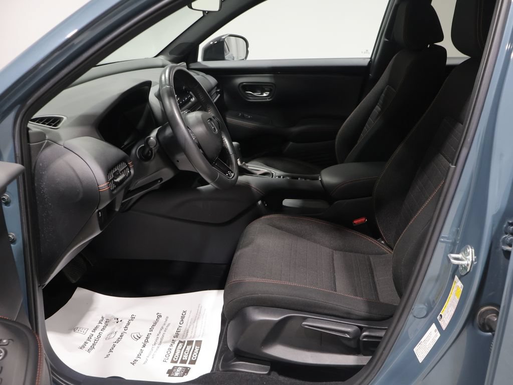Used 2024 Honda HR-V Sport image 11