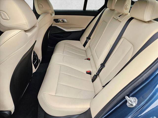 Used 2026 BMW 330i Sedan w/ M Sport Package RWD image 15