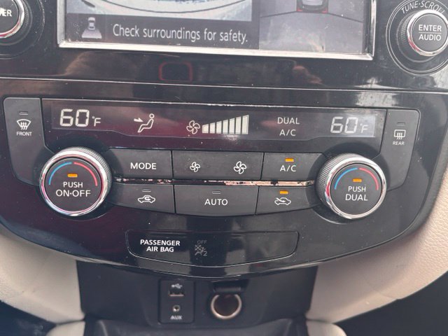 Used 2018 Nissan Rogue Sport SV w/ SV Technology Package FWD image 32
