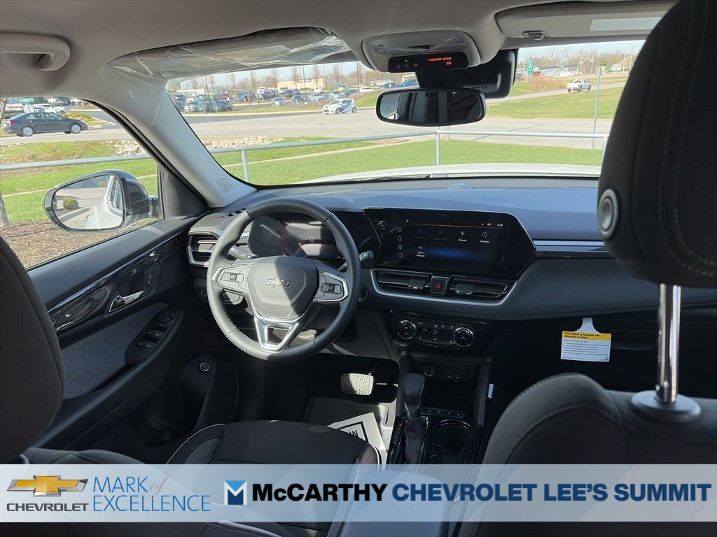 New 2026 Chevrolet TrailBlazer LT w/ Convenience Package FWD image 35