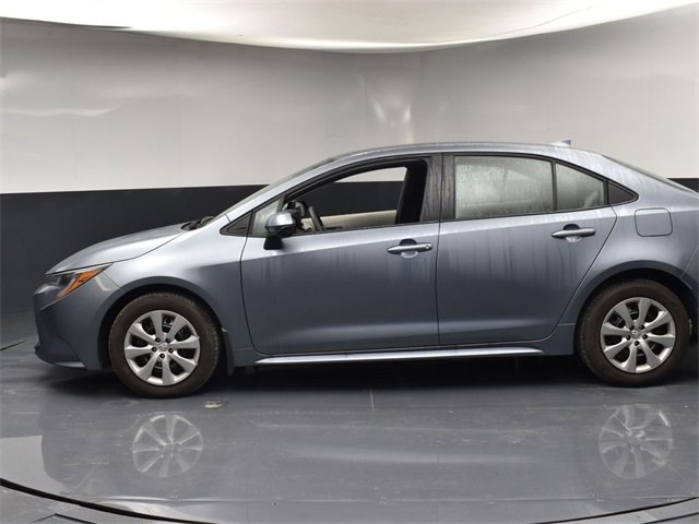 Used 2025 Toyota Corolla LE image 5