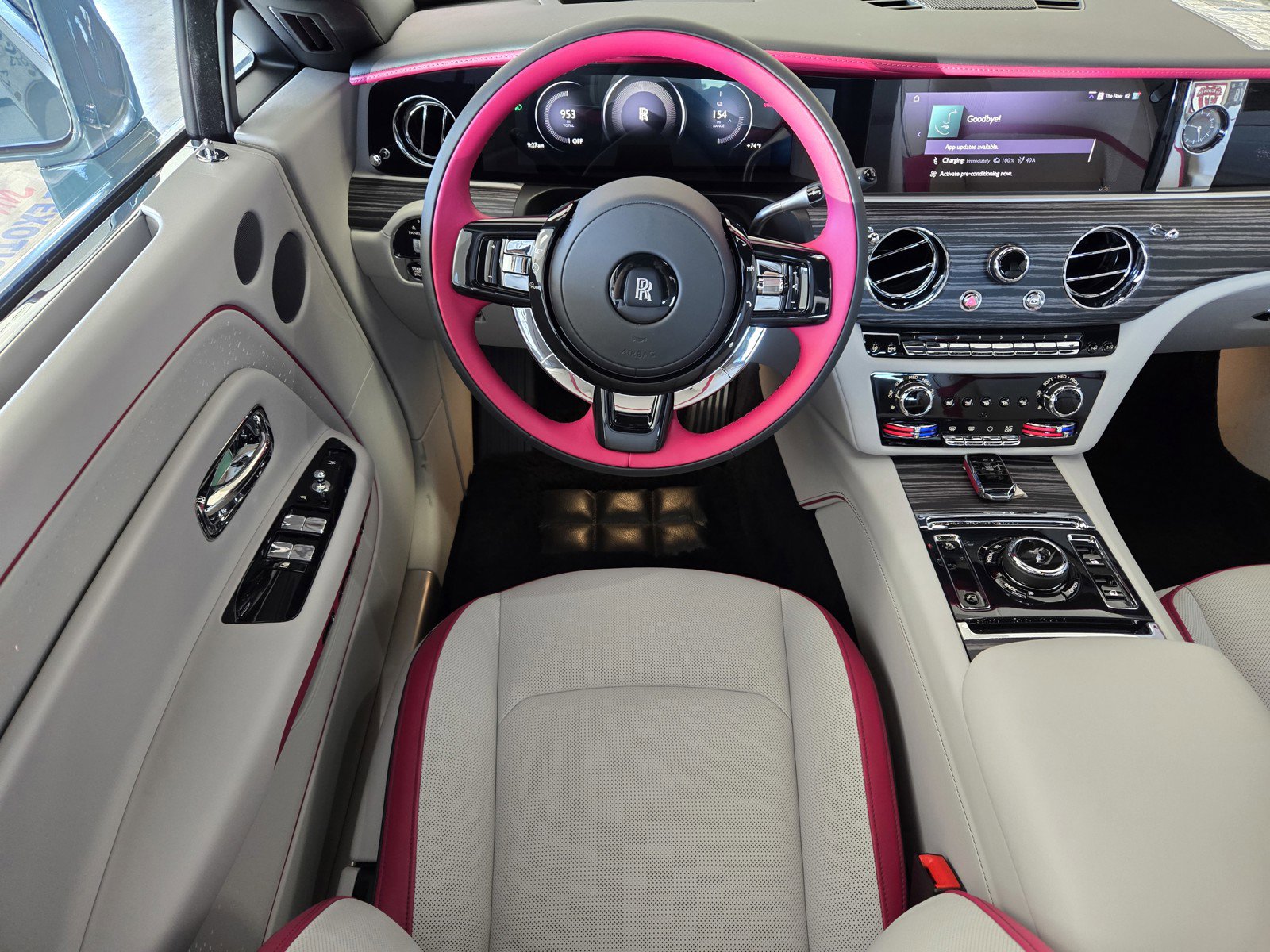 Used 2024 Rolls-Royce Spectre w/ Spectre Launch Package image 8