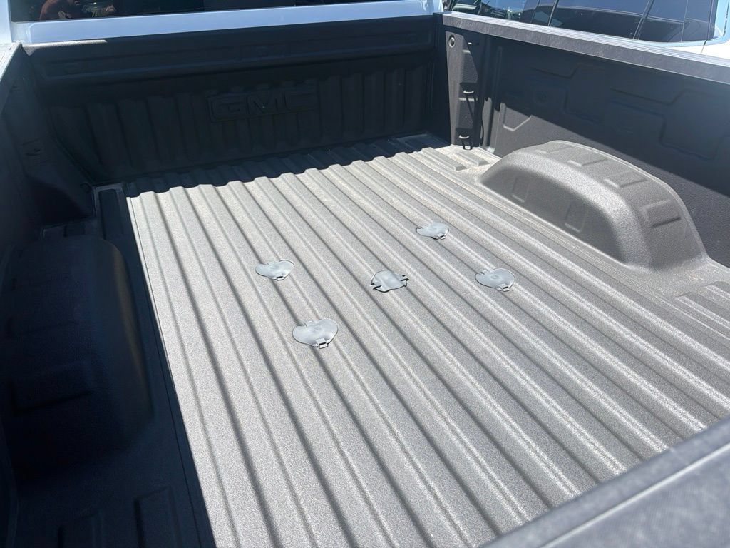 Used 2025 GMC Sierra 3500 Denali Ultimate AWD/4WD image 6