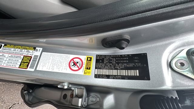 Used 2019 Toyota Highlander XLE w/ Protection Package #3 image 42