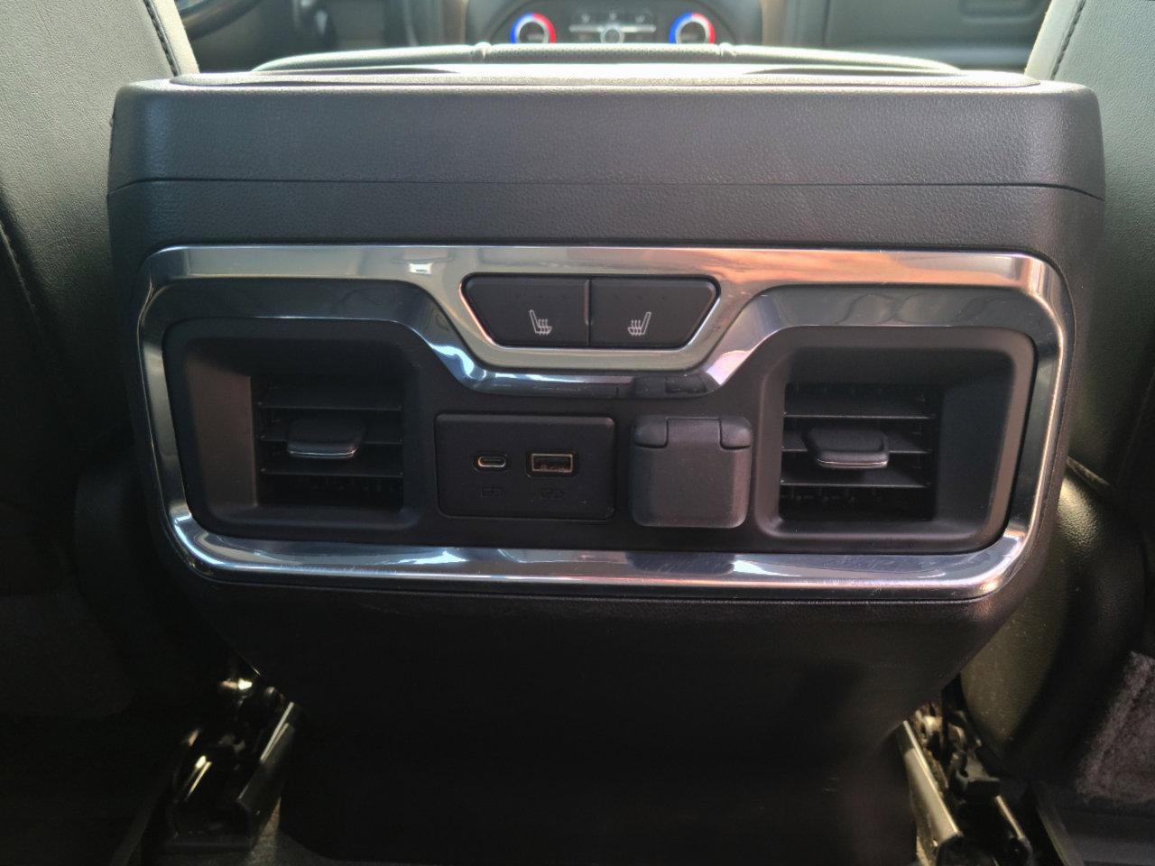 Used 2023 Chevrolet Silverado 2500 High Country w/ Z71 Off-Road Package image 24