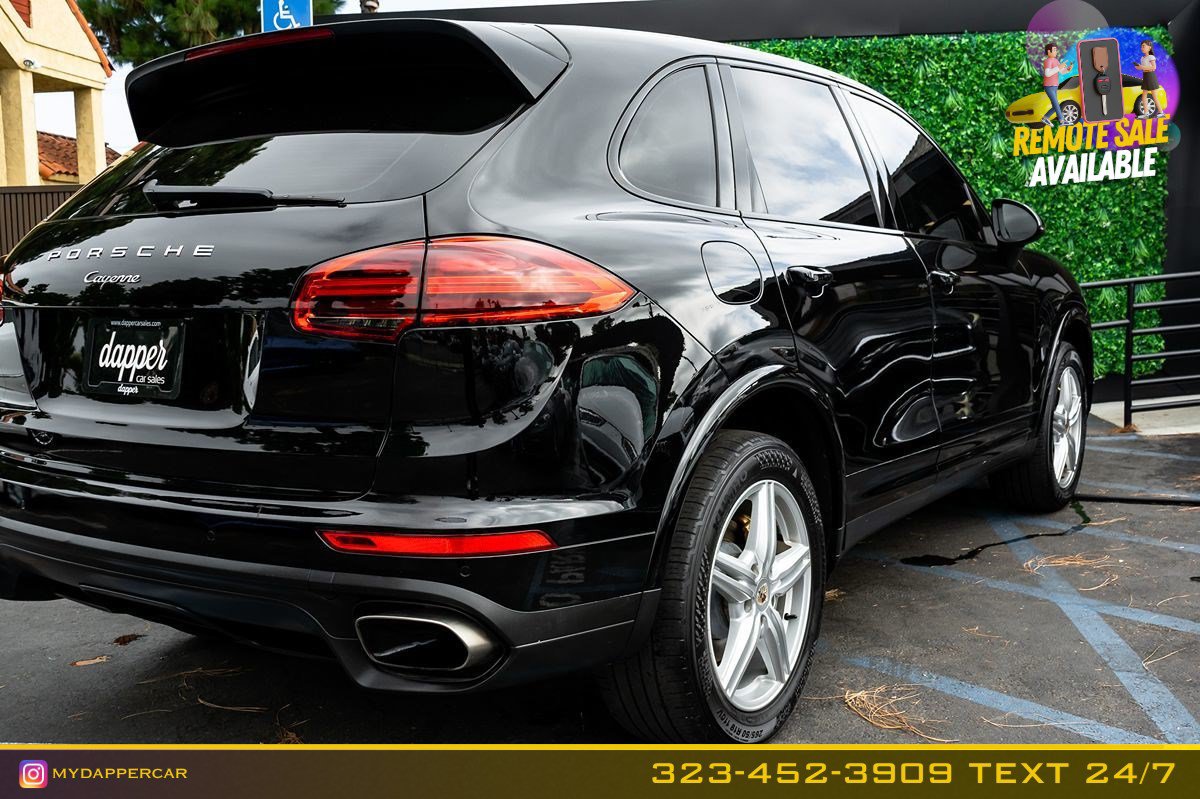 Used 2018 Porsche Cayenne Platinum Edition w/ Premium Package AWD/4WD image 6