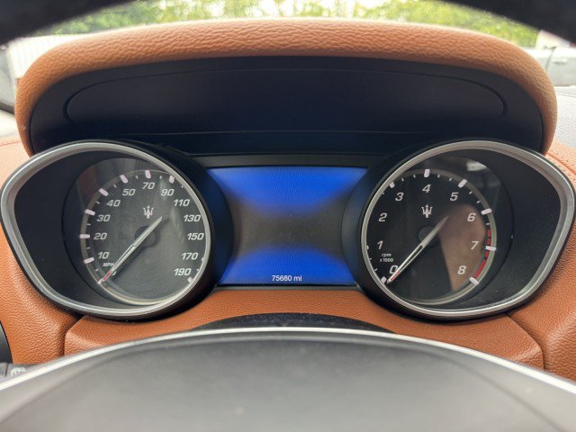 Used 2018 Maserati Levante AWD/4WD image 19