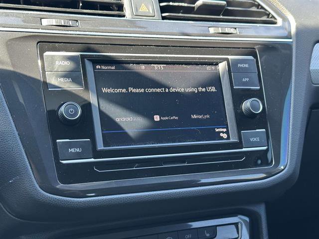 Used 2022 Volkswagen Tiguan S image 18