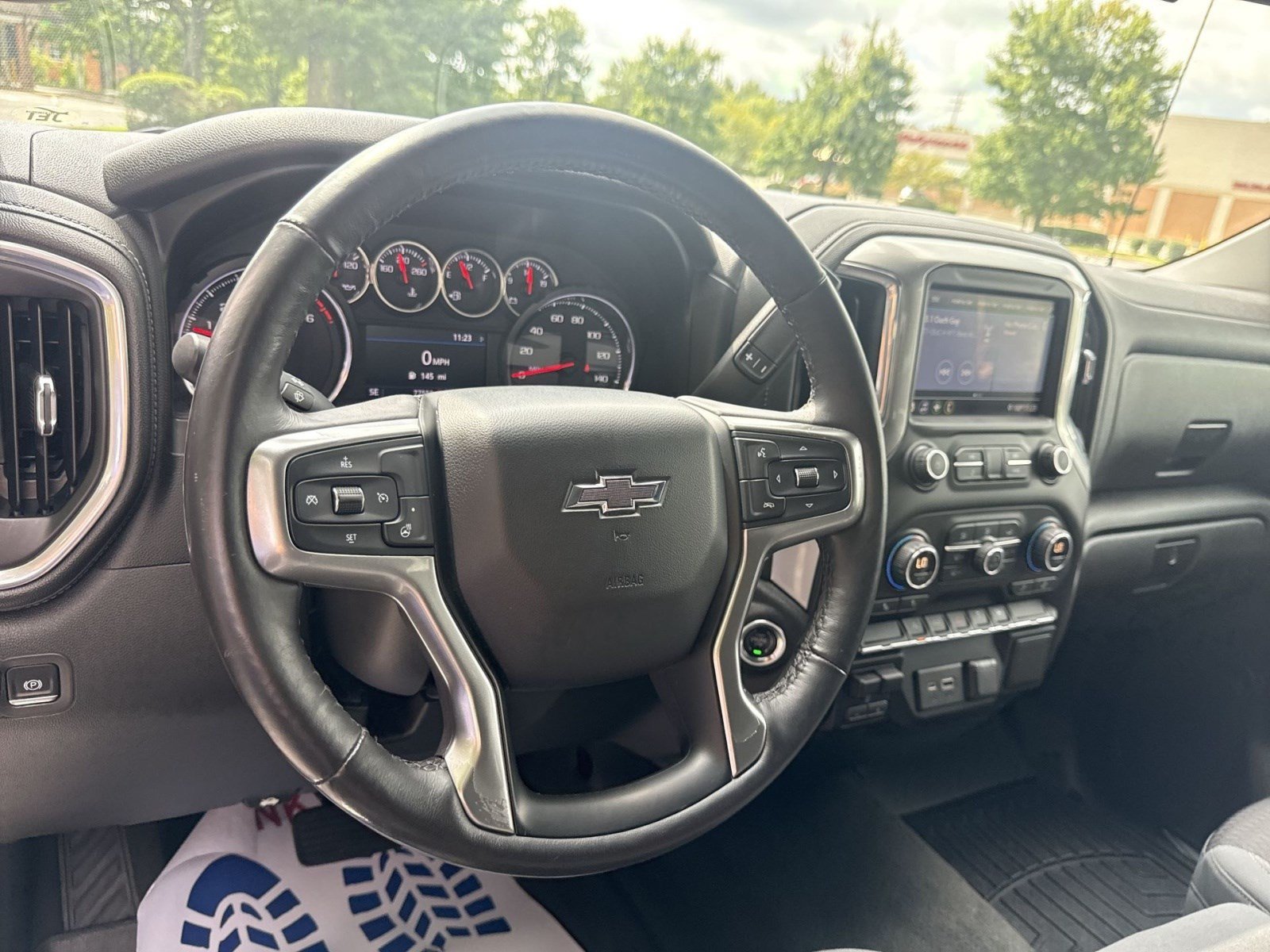 Used 2019 Chevrolet Silverado 1500 RST w/ All-Star Edition AWD/4WD image 16