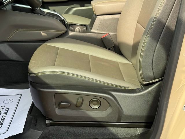 Used 2023 Chevrolet Colorado ZR2 w/ Desert Boss Special Edition AWD/4WD image 14