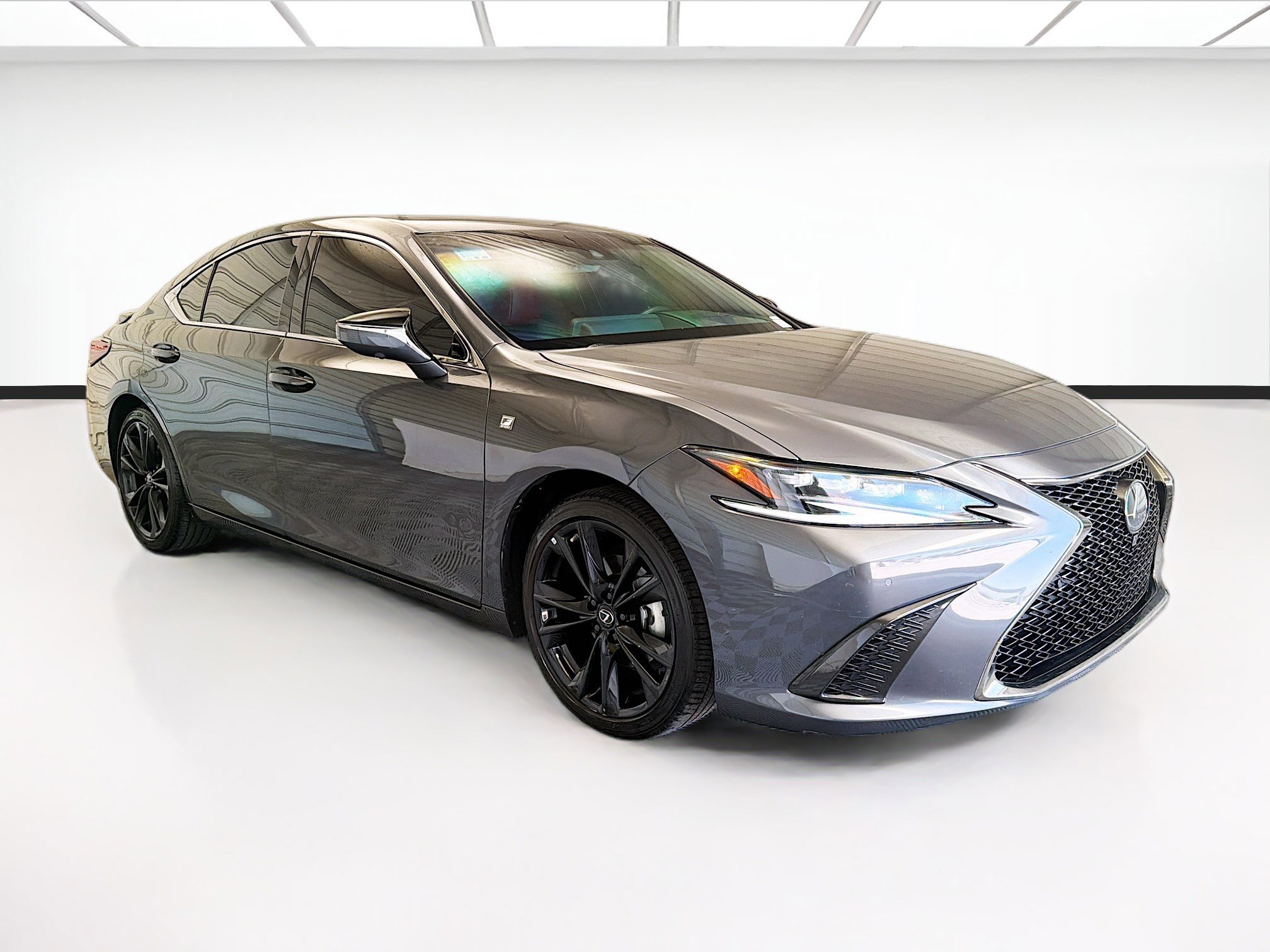 Used 2024 Lexus ES 300h F Sport w/ Accessory Package (Z2) FWD image 3