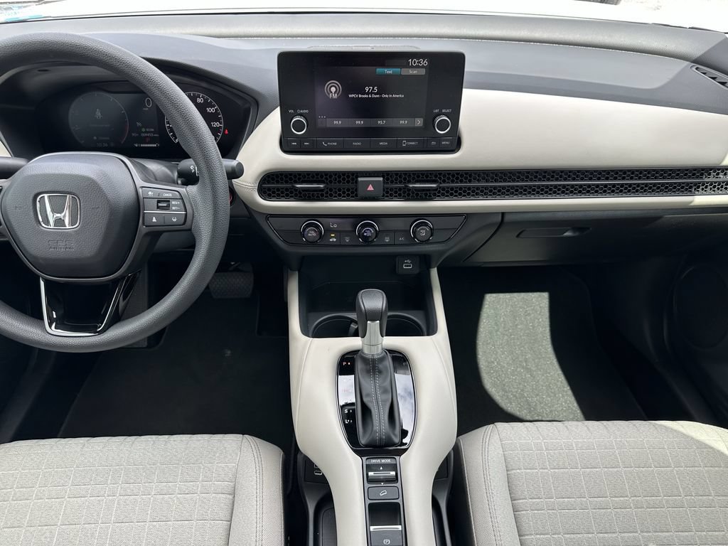 Used 2025 Honda HR-V LX image 14