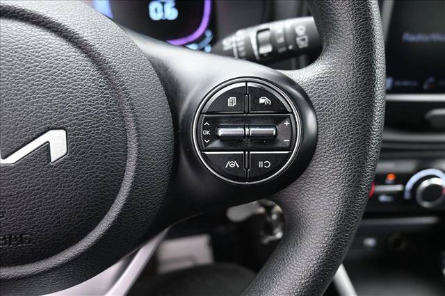 Used 2024 Kia Soul LX w/ Option Group 015 FWD image 16