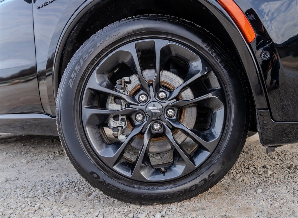 Used 2023 Dodge Durango R/T w/ Hemi Orange Plus Package image 13