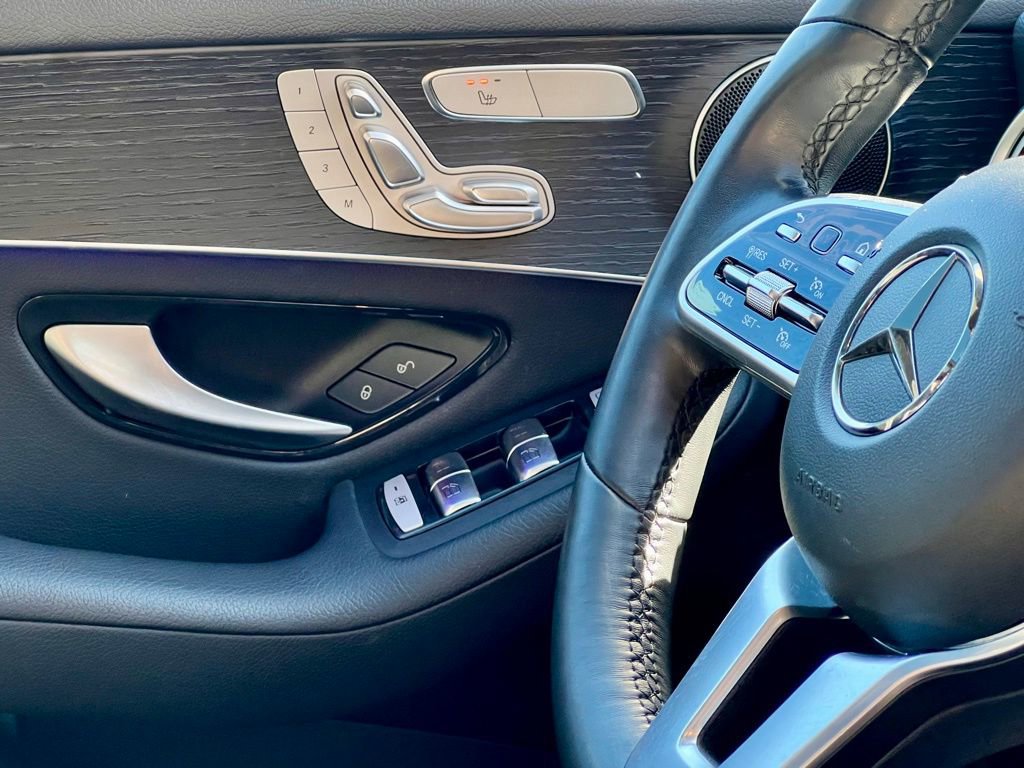 Certified 2022 Mercedes-Benz GLC 300 4MATIC image 25