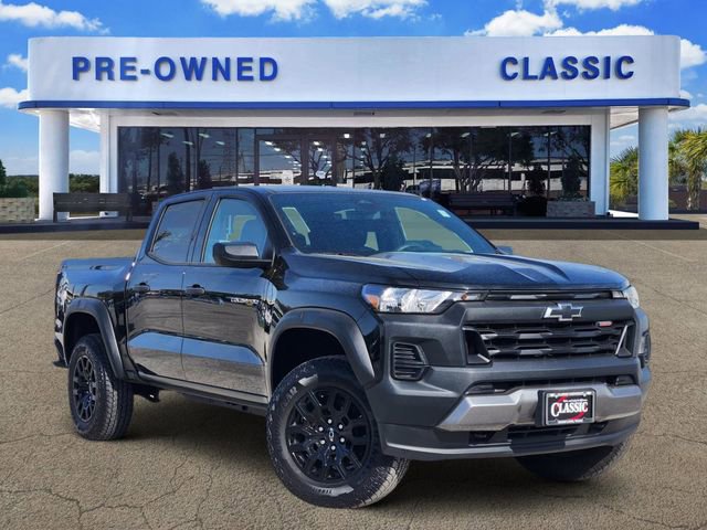 Used 2024 Chevrolet Colorado Trail Boss w/ Advanced Trailering Package AWD/4WD image 1