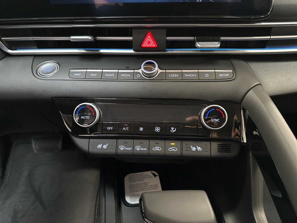 New 2026 Hyundai Elantra Limited image 20