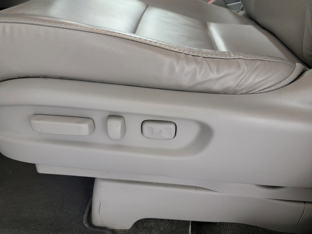 Used 2014 Honda Odyssey EX-L image 16