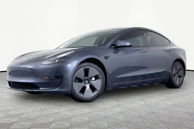 Used 2023 Tesla Model 3 Standard Range RWD image 1