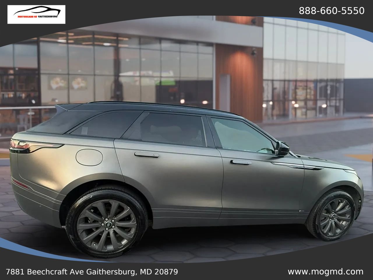 Used 2019 Land Rover Range Rover Velar R-Dynamic SE AWD/4WD image 3