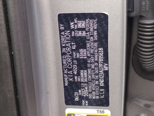 Used 2023 Kia Soul LX image 36