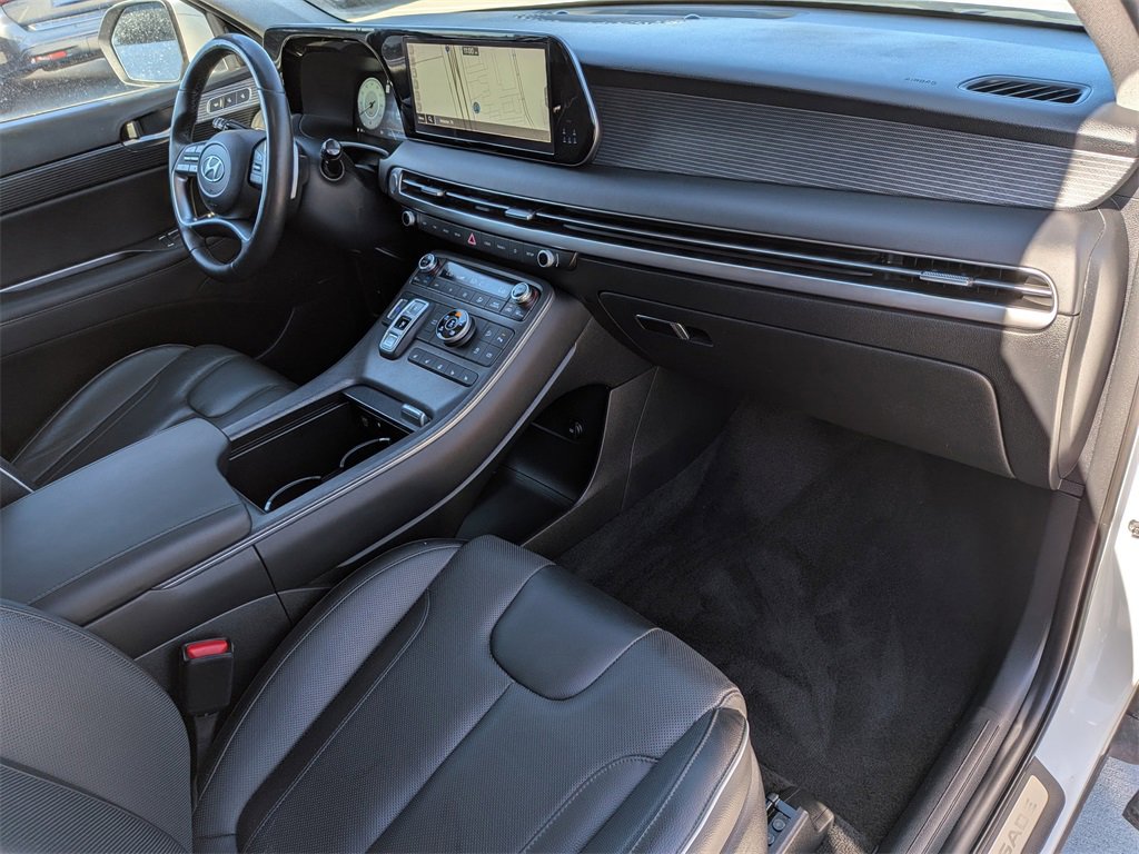 Used 2023 Hyundai Palisade Limited w/ Cargo Package image 33