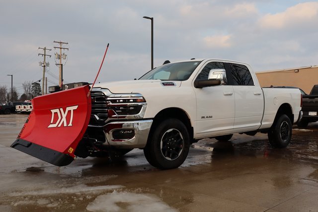 Used 2025 RAM 3500 Laramie image 7