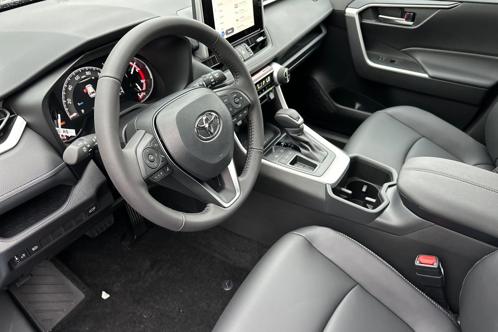 New 2025 Toyota RAV4 XLE Premium image 10