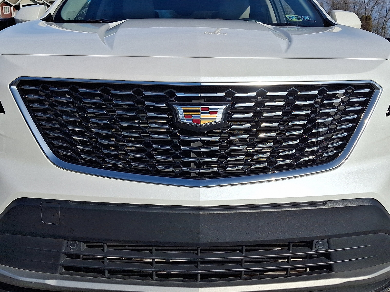Used 2020 Cadillac XT4 Premium Luxury w/ Cold Weather Package image 9