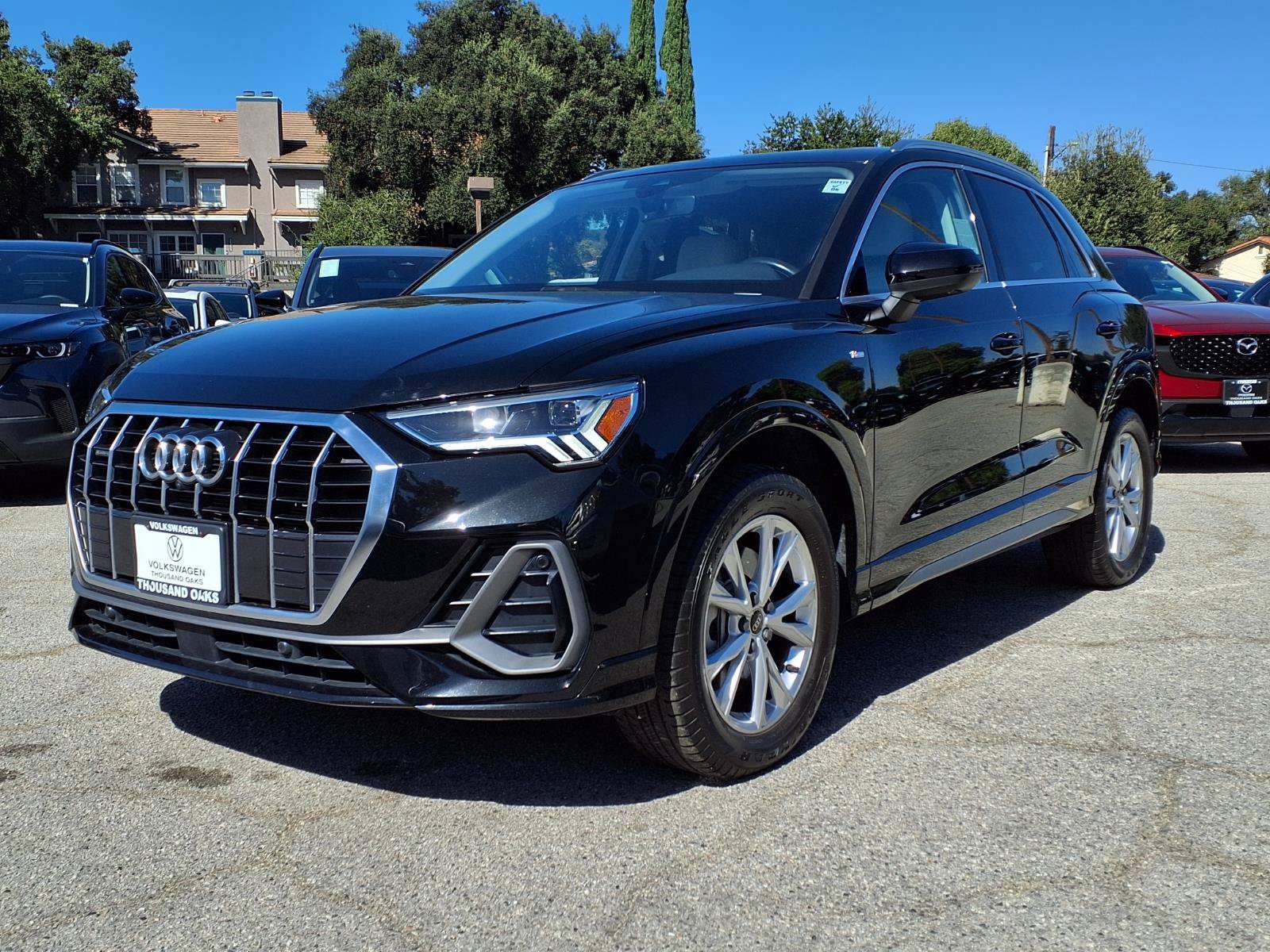 Used 2024 Audi Q3 2.0T Premium Plus w/ Premium Plus Package AWD/4WD image 26