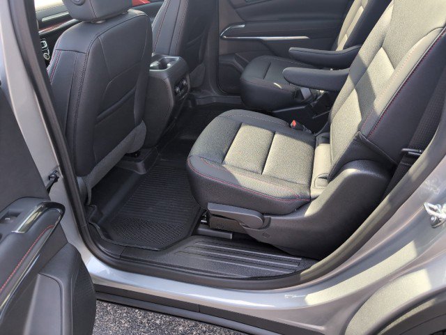 New 2026 Chevrolet Traverse Z71 w/ Driver Confidence Package image 25