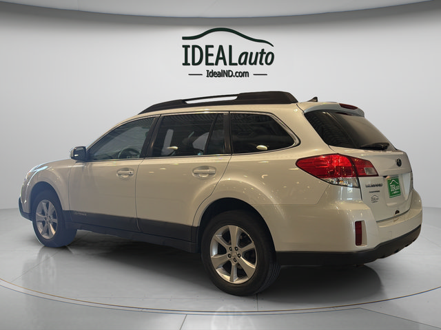 Used 2013 Subaru Outback 2.5i Limited w/ Moonroof Pkg AWD/4WD image 15