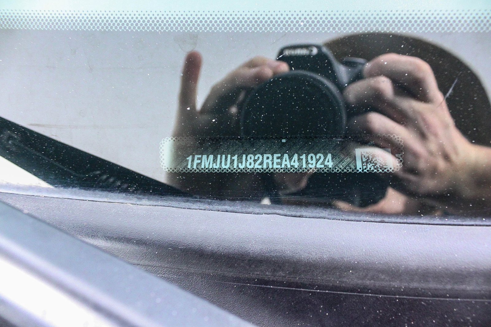 Used 2024 Ford Expedition XLT image 29