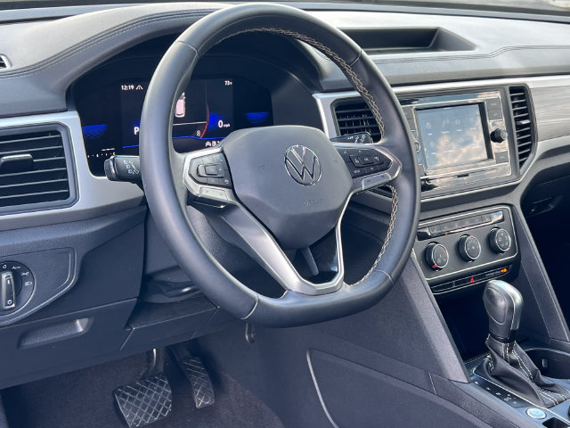Used 2023 Volkswagen Atlas Cross Sport SE AWD/4WD image 28
