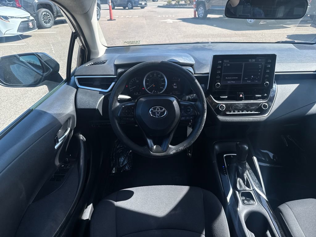 Used 2020 Toyota Corolla LE FWD image 11