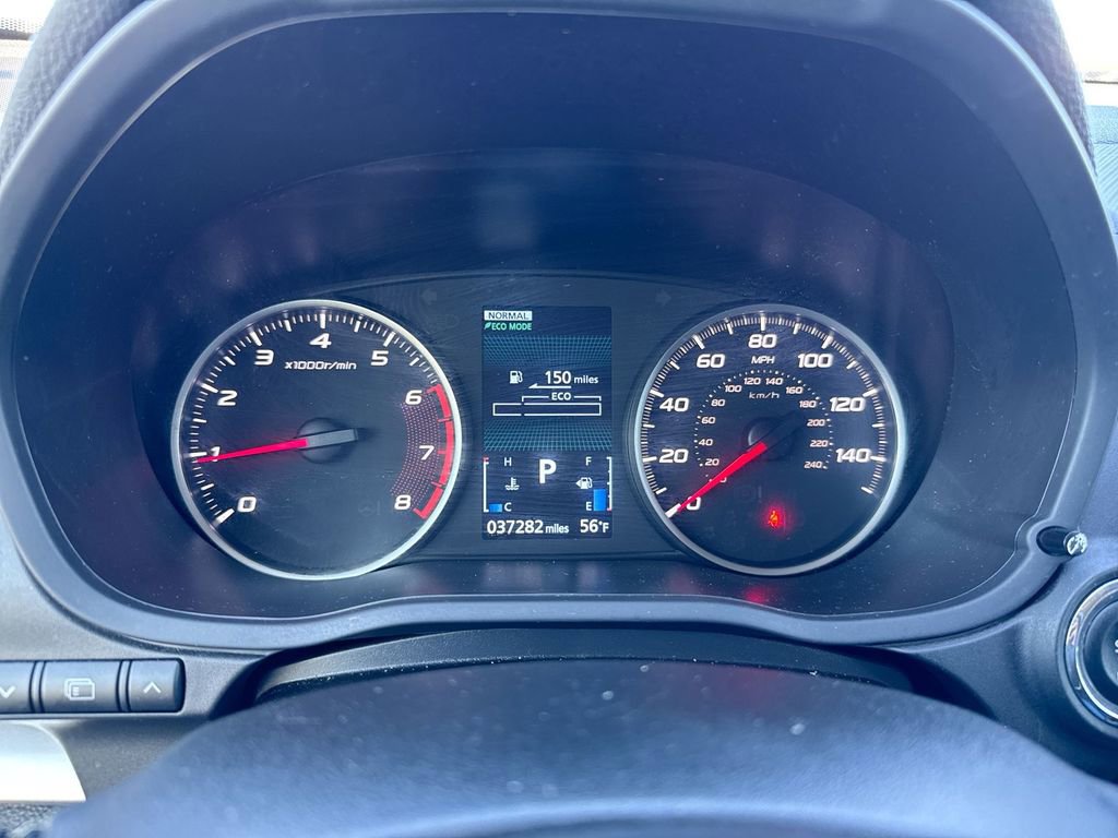 Used 2024 Mitsubishi Eclipse Cross LE AWD/4WD image 12