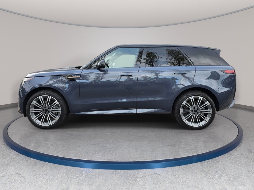 New 2027 Land Rover Range Rover Sport Dynamic SE AWD/4WD image 8