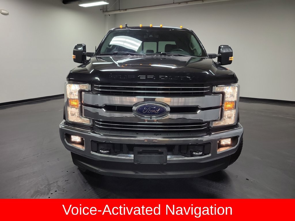Used 2019 Ford F250 Lariat w/ Lariat Ultimate Package AWD/4WD image 2