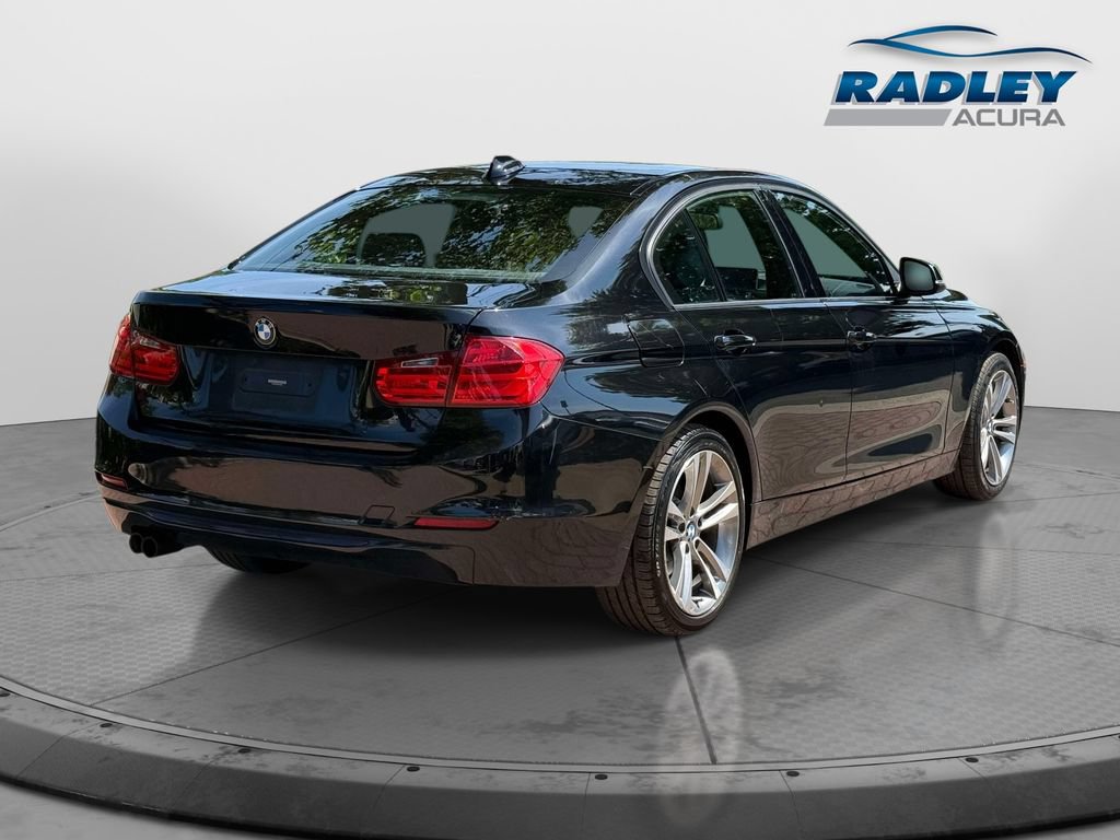 Used 2013 BMW 328i xDrive Sedan AWD/4WD image 6