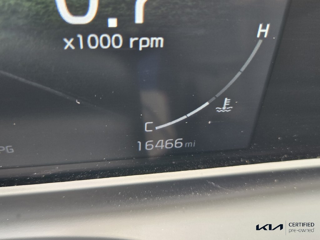 Certified 2025 Kia Seltos EX FWD image 23