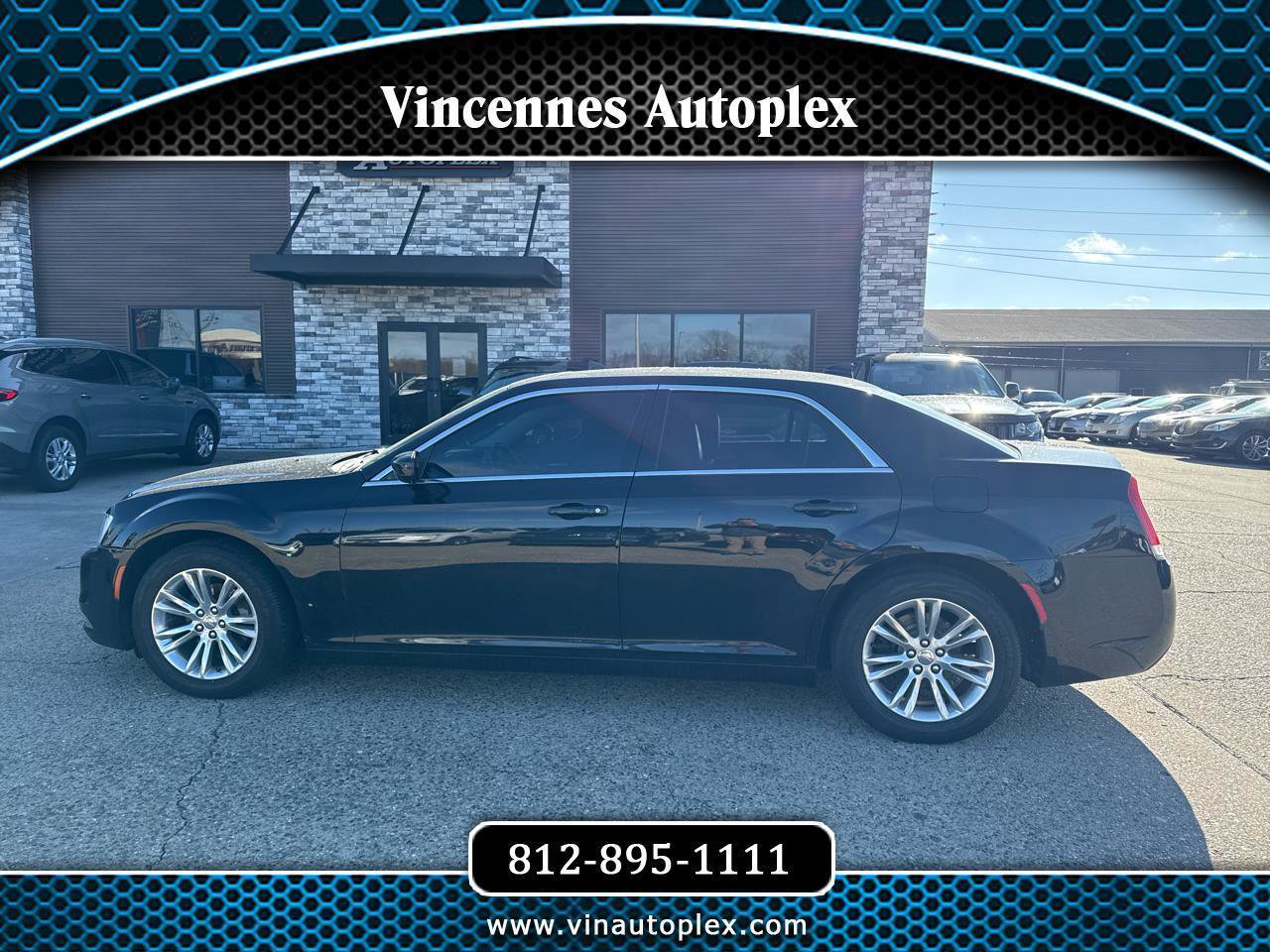 Used 2017 Chrysler 300 Limited