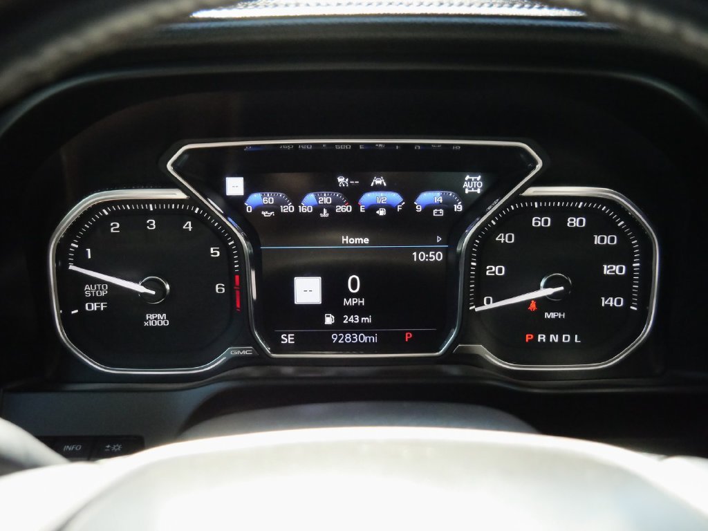 Used 2020 GMC Sierra 1500 AT4 w/ AT4 Premium Package AWD/4WD image 43