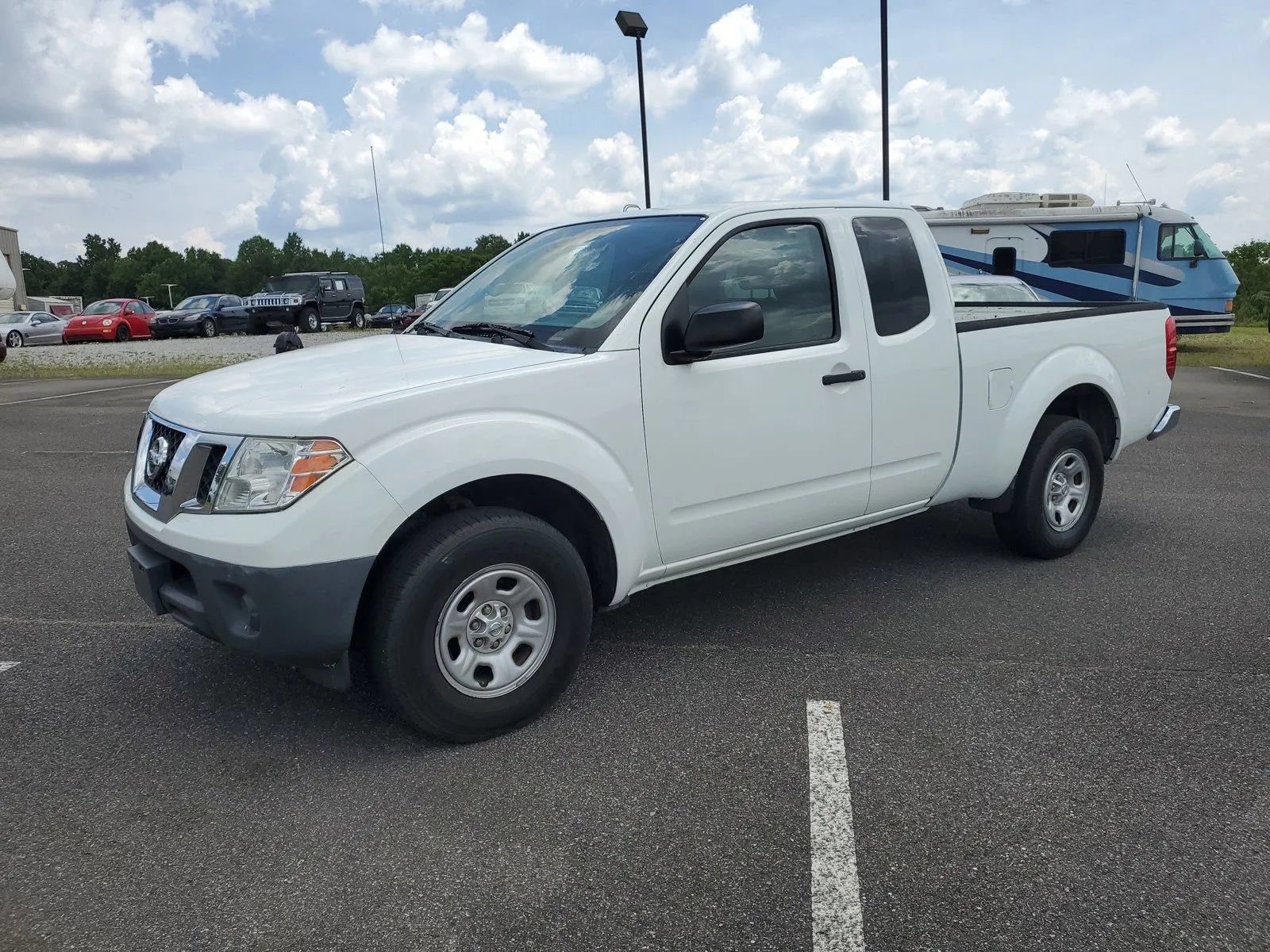 Used 2016 Nissan Frontier S RWD image 2