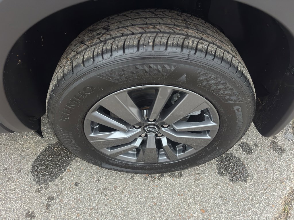 New 2026 Nissan Pathfinder SV image 26