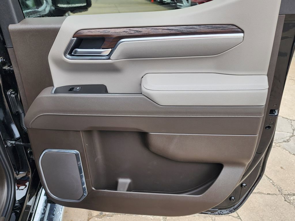 New 2026 GMC Sierra 1500 SLT image 40