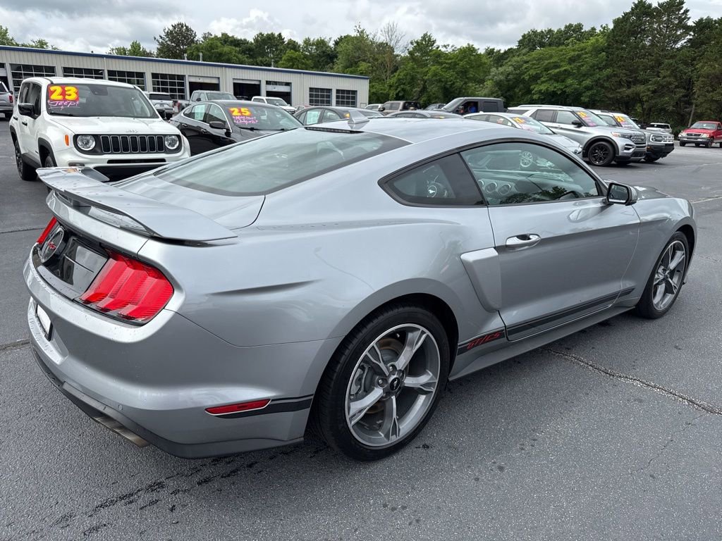 Used 2022 Ford Mustang GT Premium w/ Equipment Group 401A RWD image 2