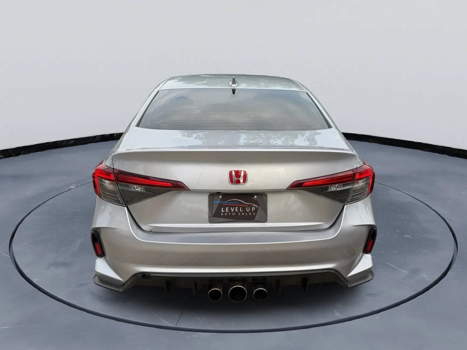 Used 2025 Honda Civic Sport image 4